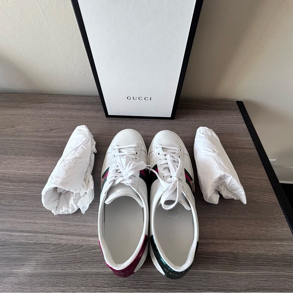 🔥GUCCI Ace Sneaker with Bee Size 39 / US 9 - Picture 14 of 17